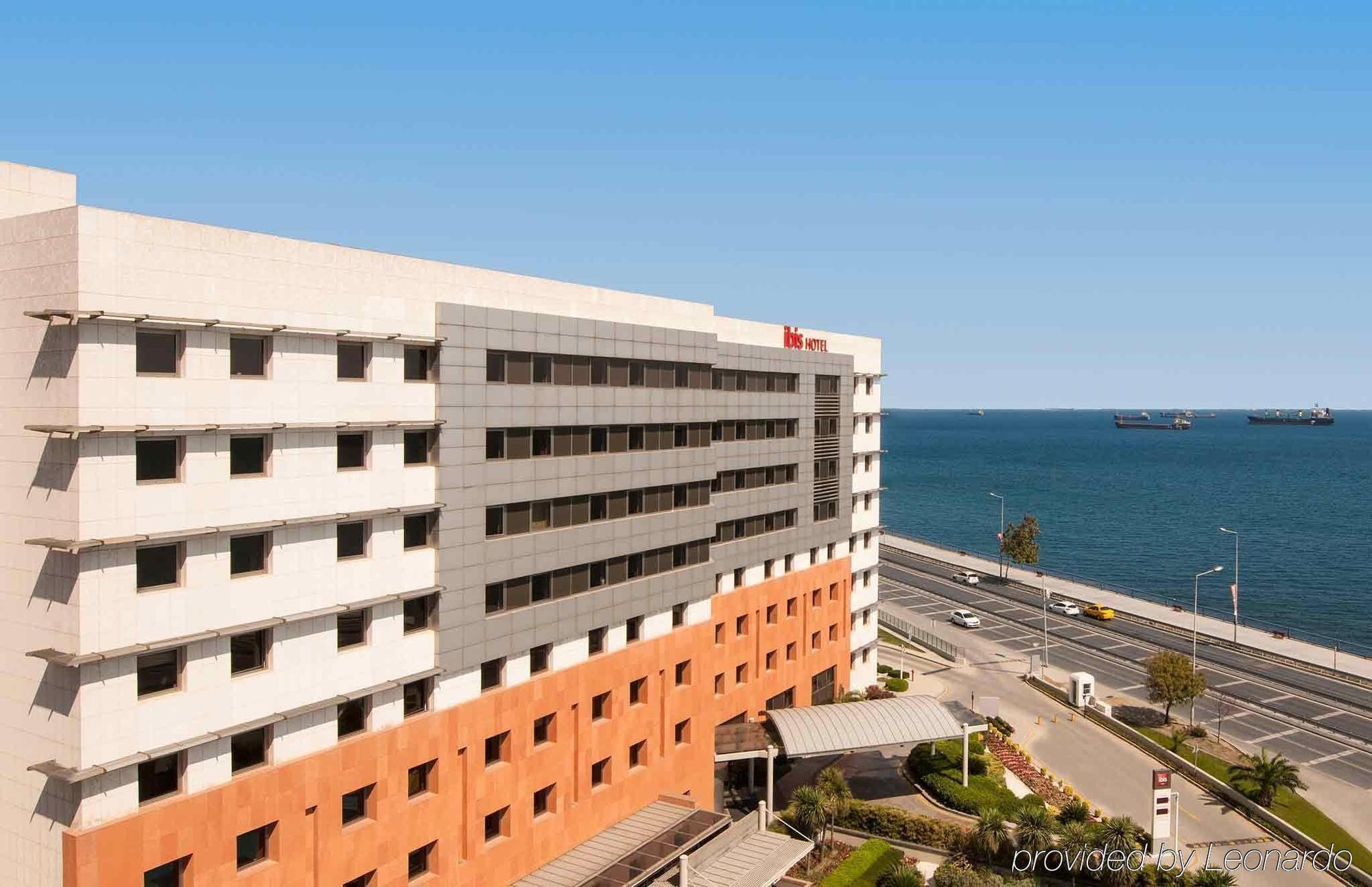 Ibis Istanbul Zeytinburnu Hotell Eksteriør bilde